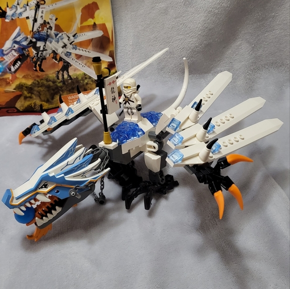 LEGO Ninjago 2260: Ice Dragon Attack - Picture 3 of 6